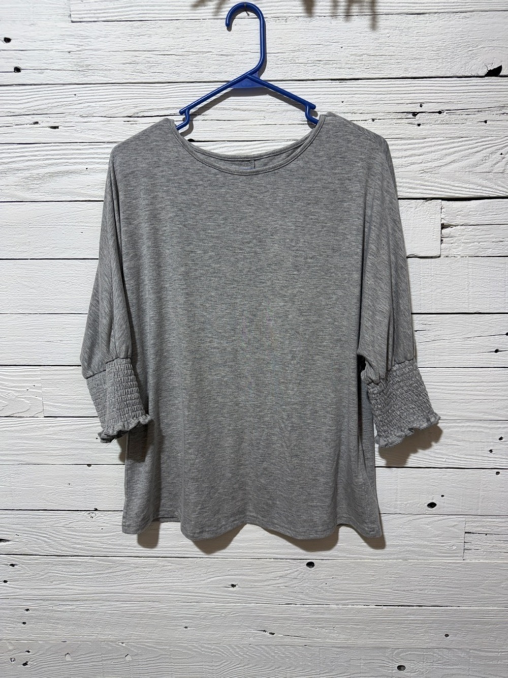 Women’s Gray Long Sleeve Tee with Smocked Cuffs